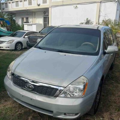 2012 KIA SEDONA VAN